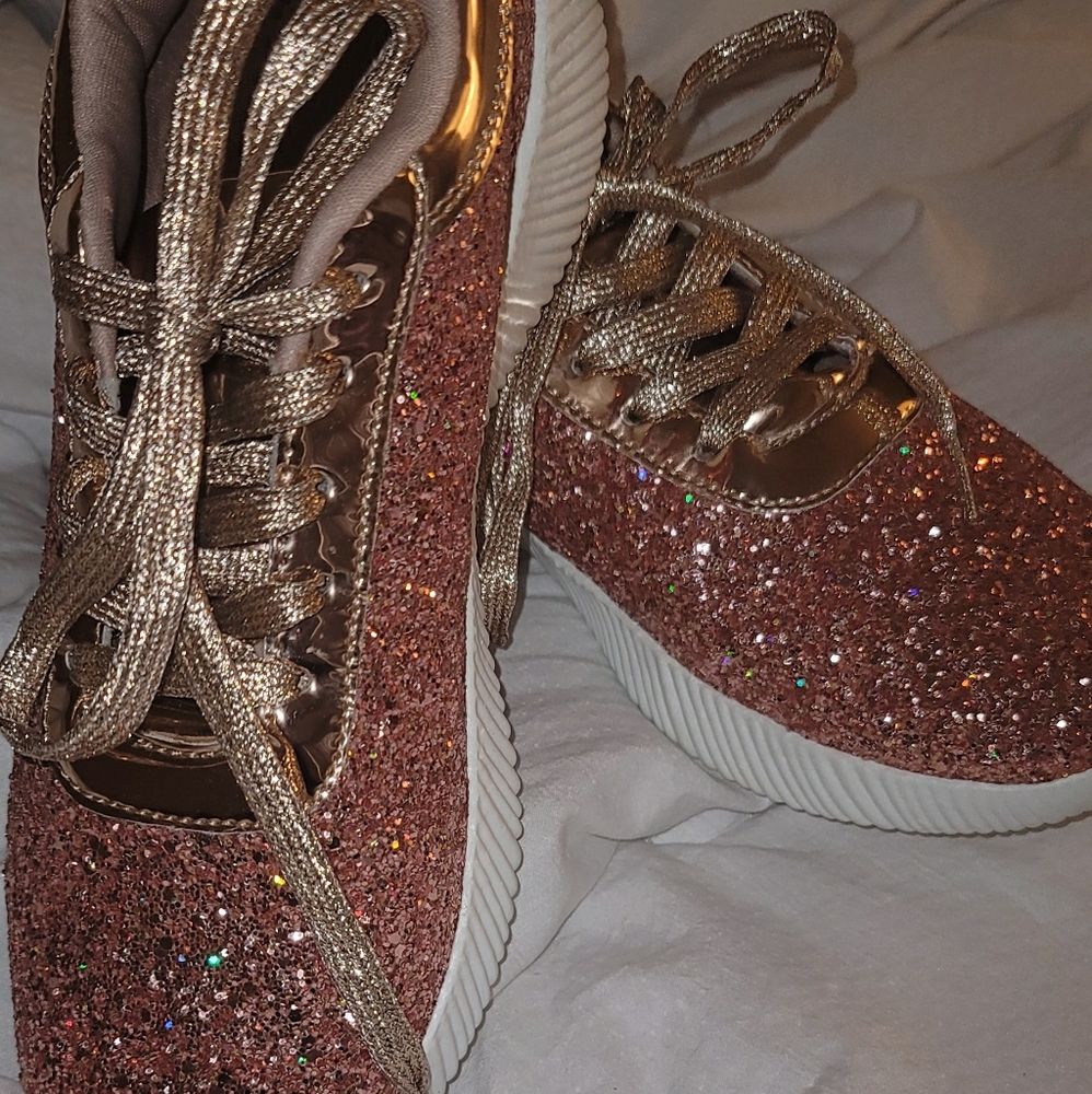 Rose glitter sneakers